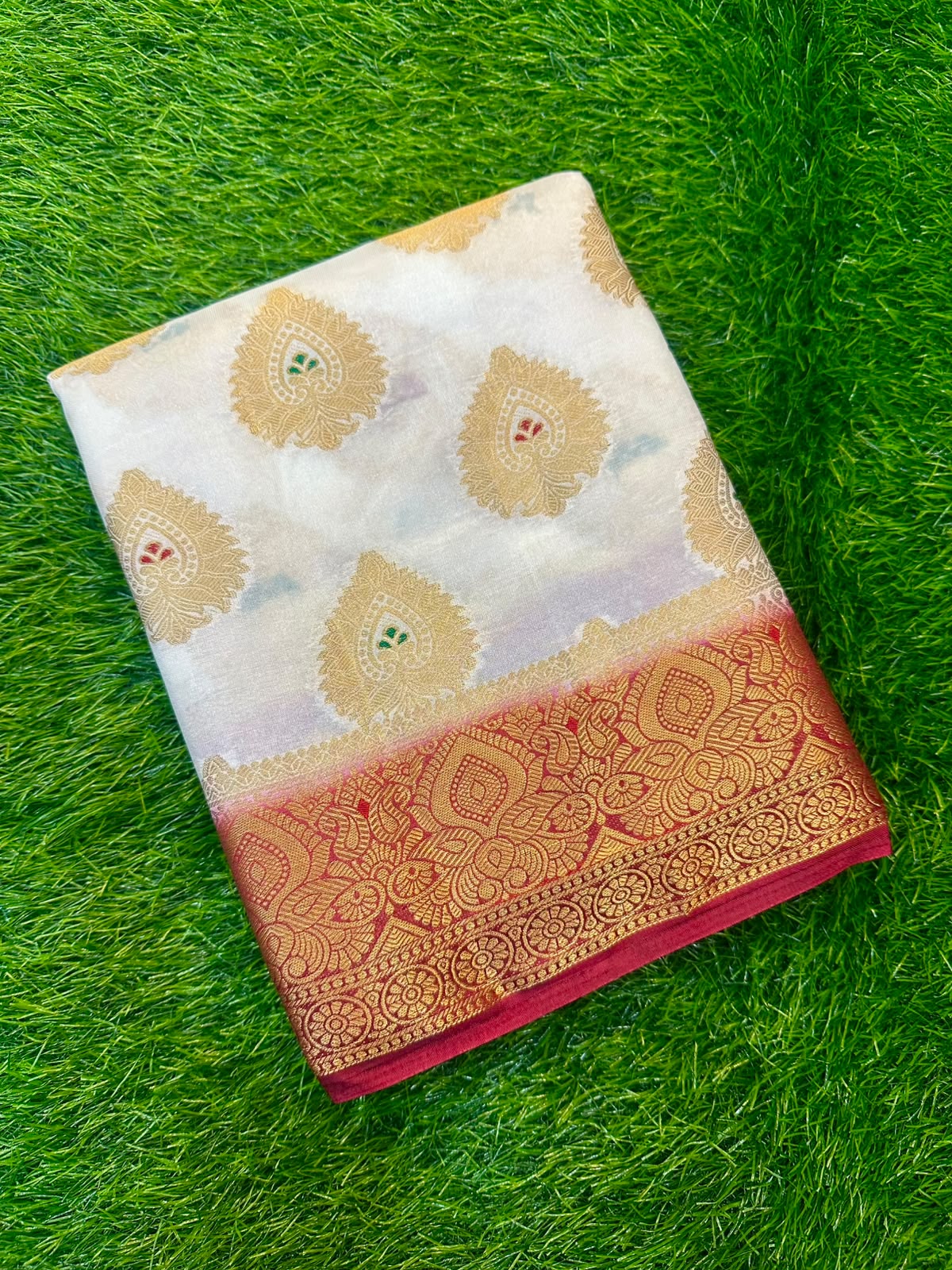 TALAMBRALU SAREE