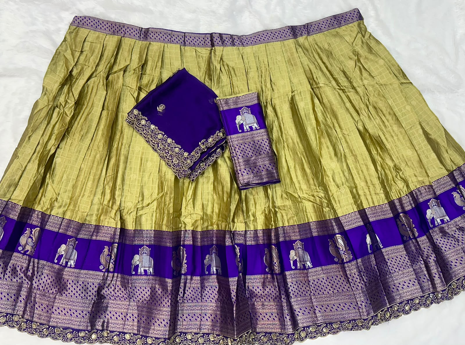 GADWAL LEHENGA