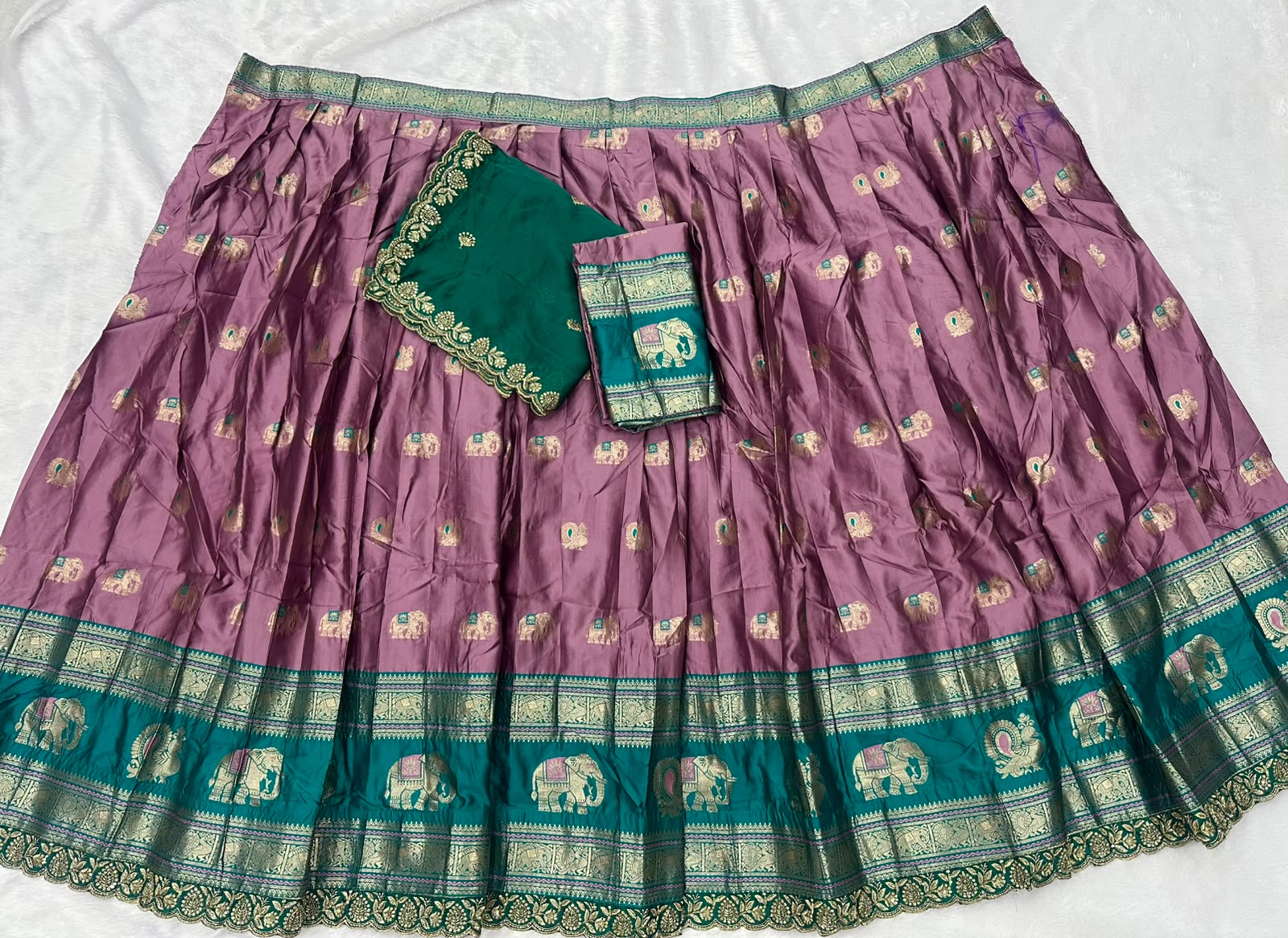 GADWAL LEHENGA