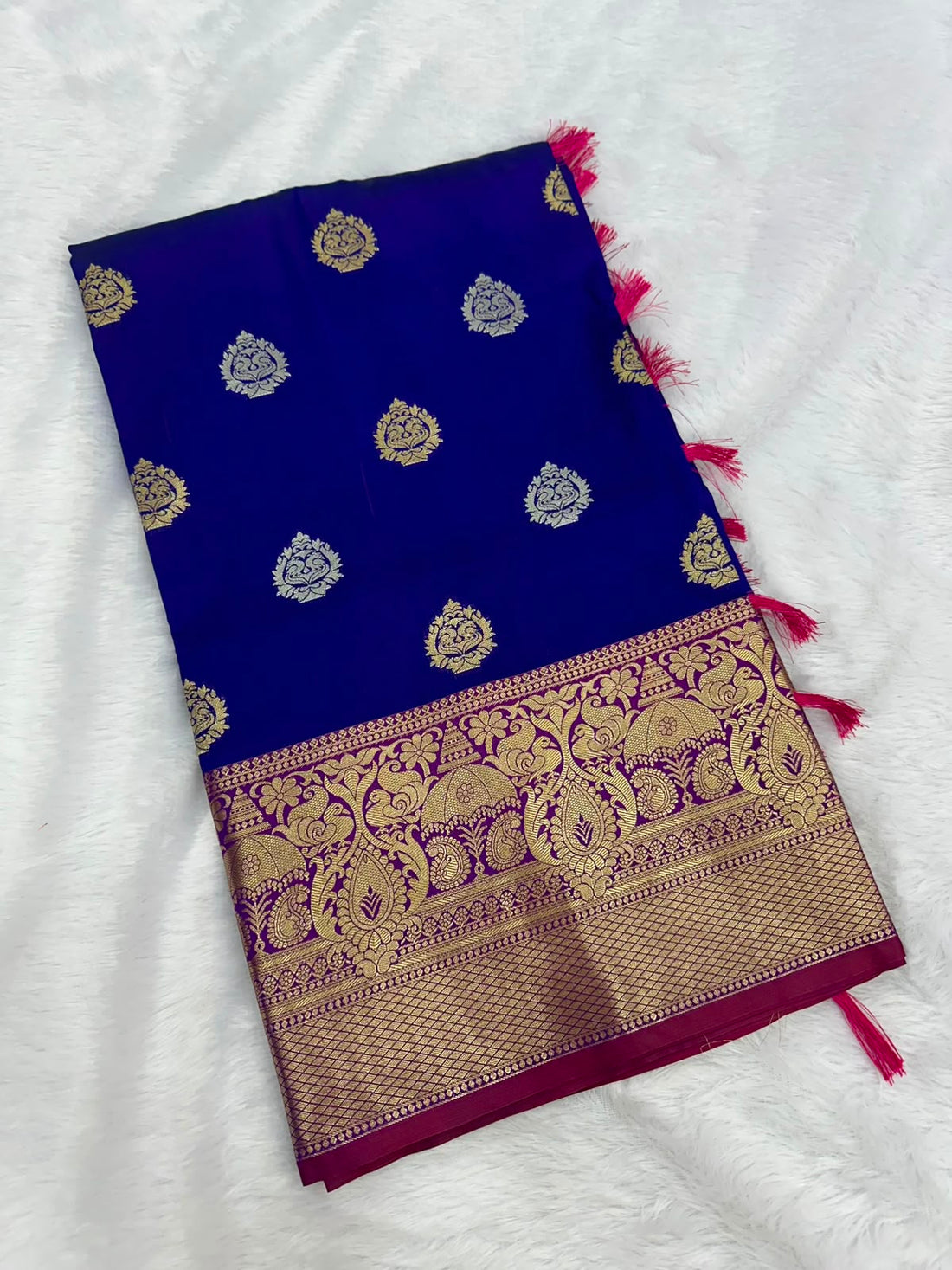 DHARMAVARAM SOFT SILK PATTU