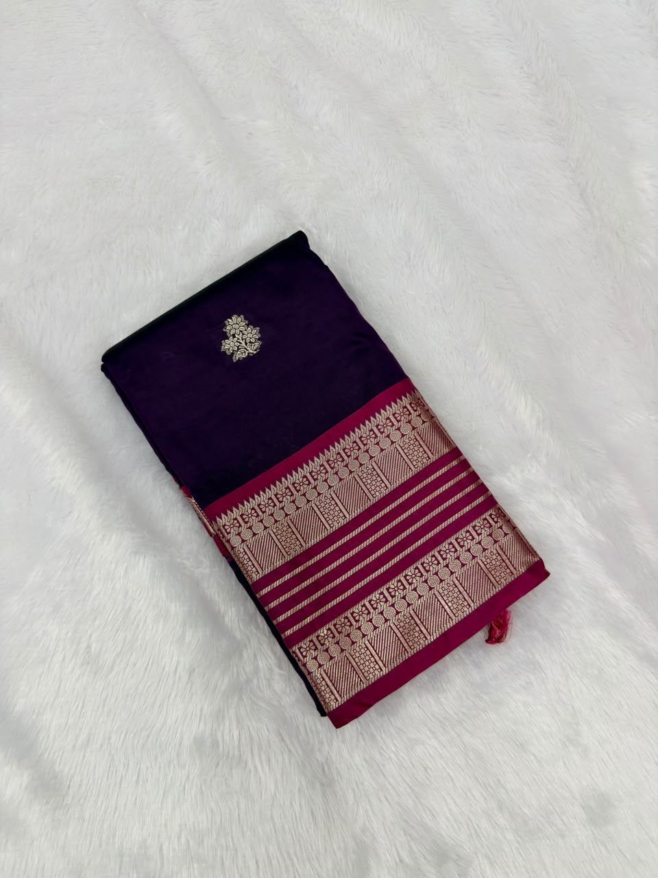 KATAAN GADWAL BOOTA VOLUME01
