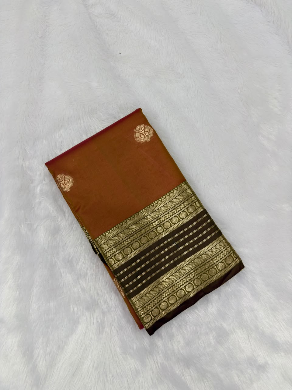 KATAAN GADWAL BOOTA VOLUME02
