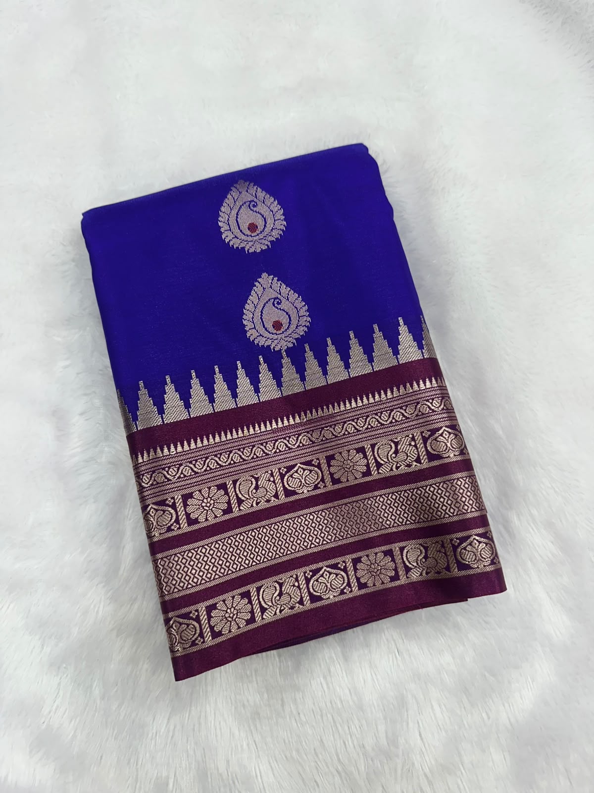 GADWAL PATTU