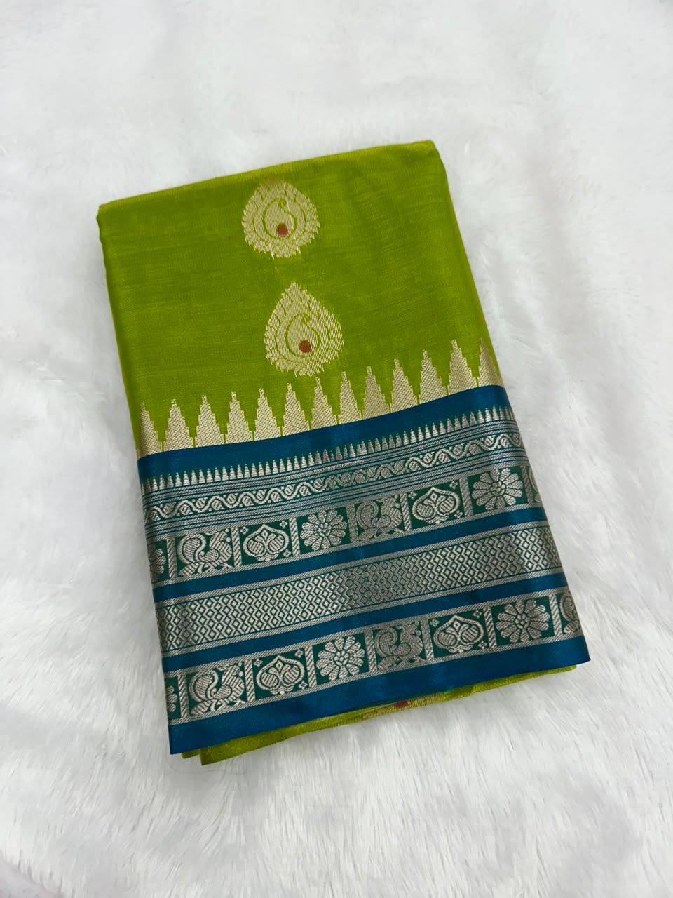 GADWAL PATTU