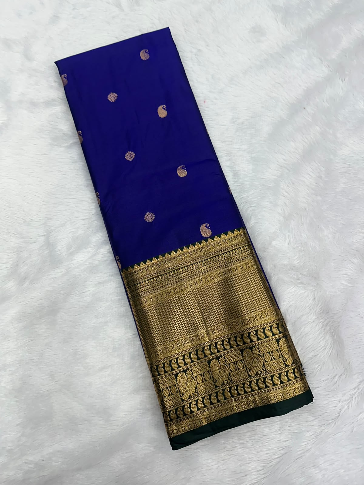 KANCHI PATTU