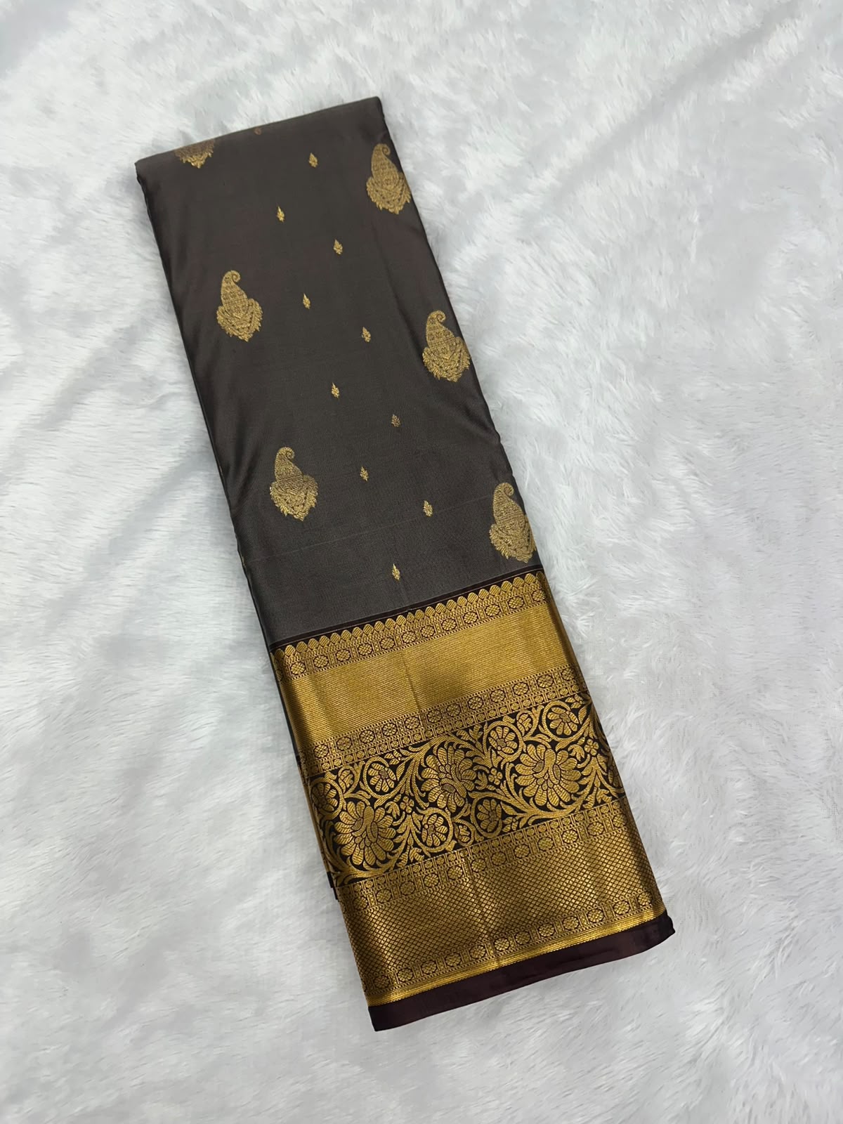 KANCHI PATTU