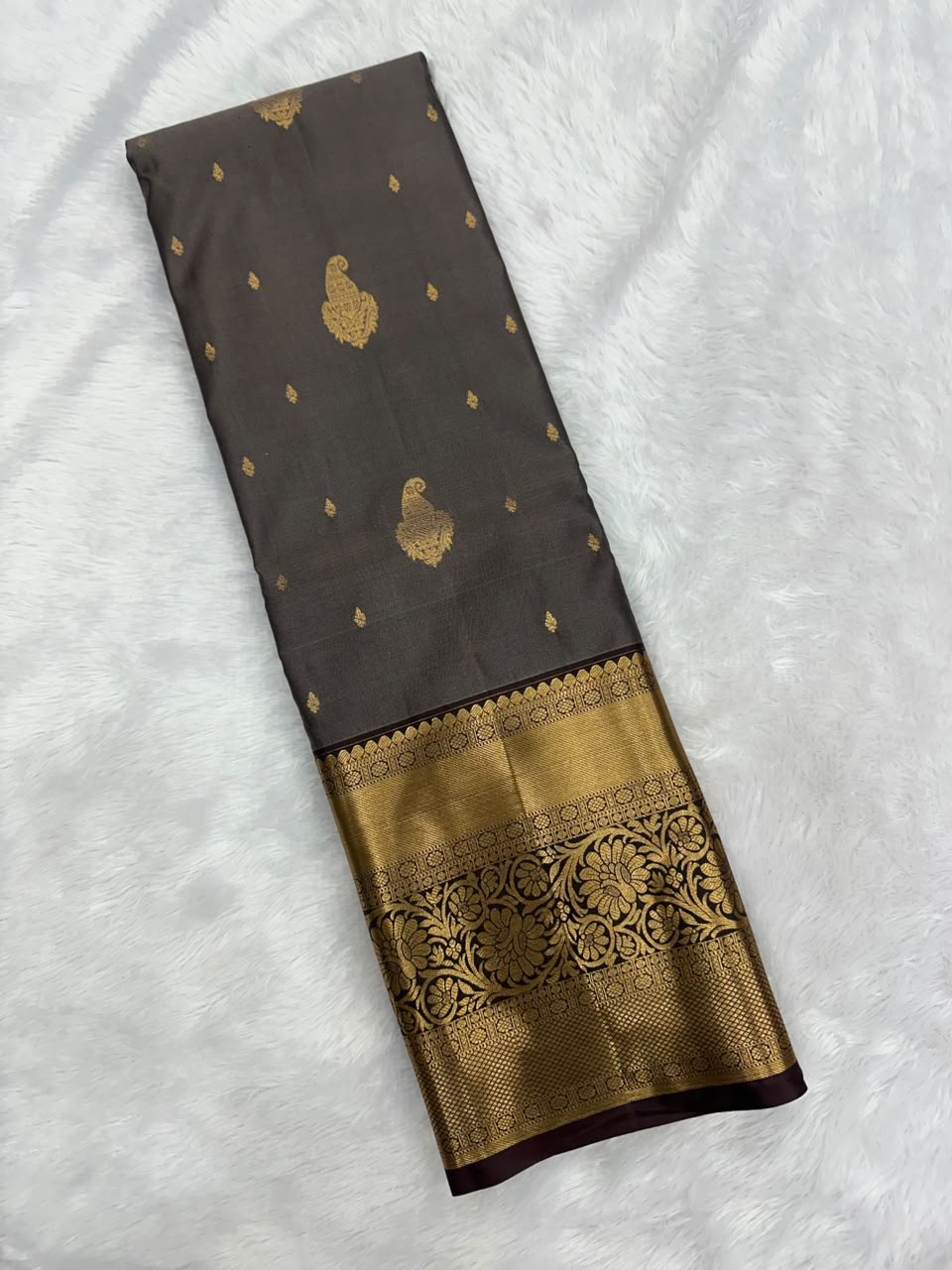 KANCHI PATTU
