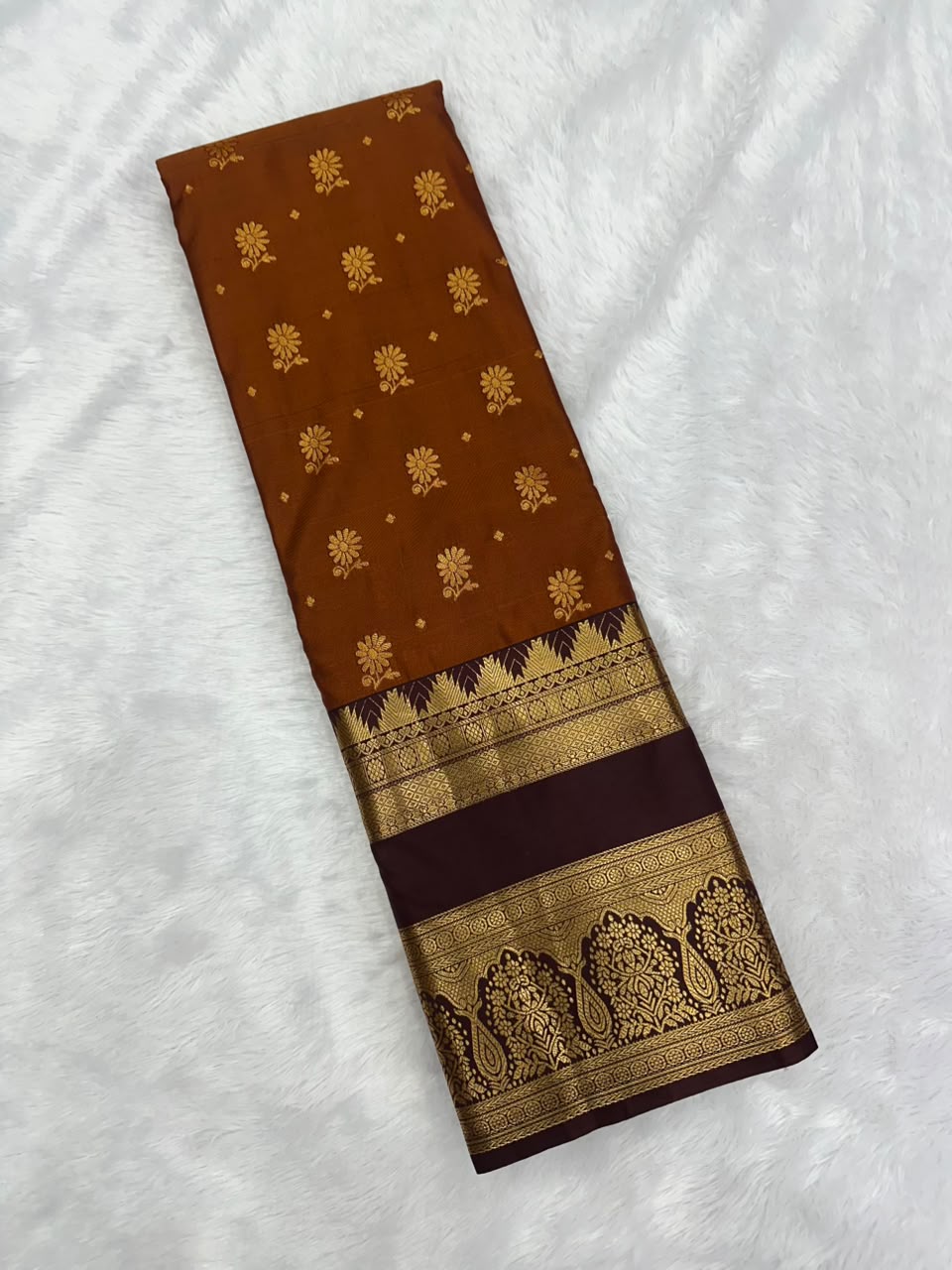 KANCHI PATTU