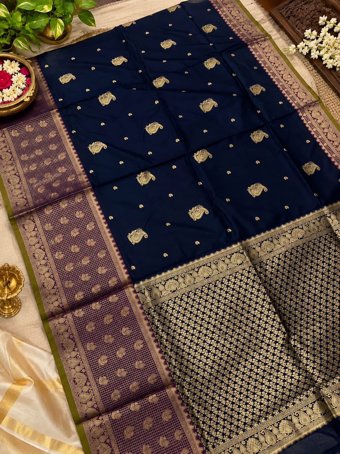DHARMAVARAM SOFT PATTU