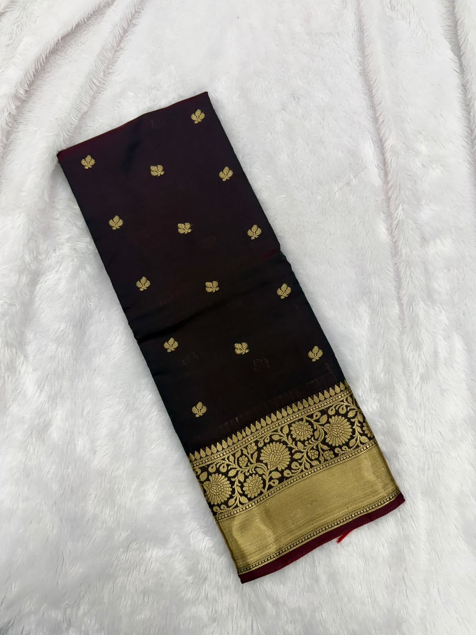 GADWAL VINTAGE SILK