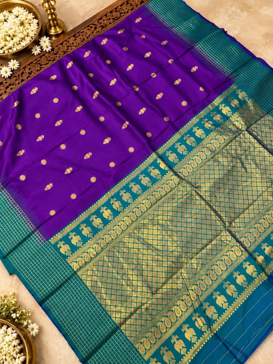 VINTAGE DHARMAVARAM PATTU